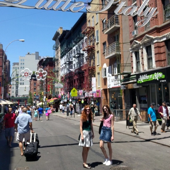 Meet your Posher ๐ - Picture 3 of 5